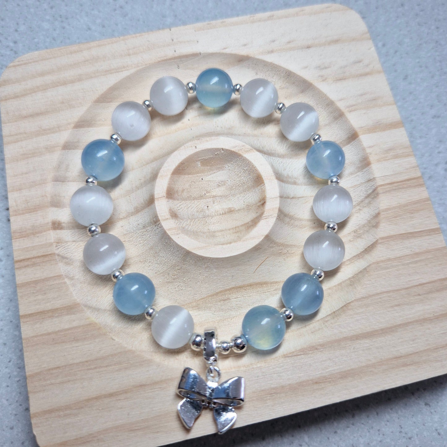 Ocean Whisper Bracelet 10mm