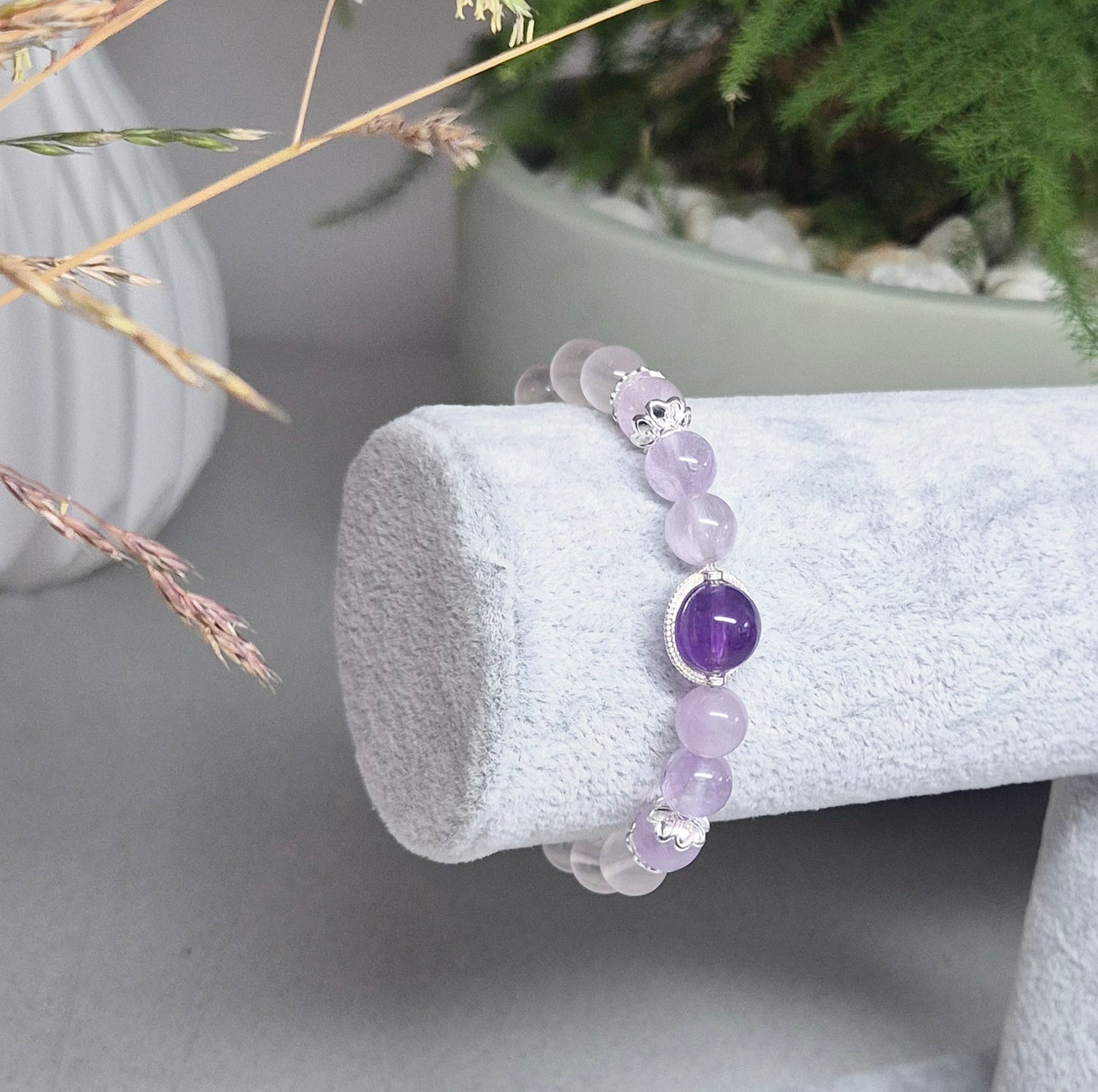 Heart of Lilac Bracelet 9-10mm